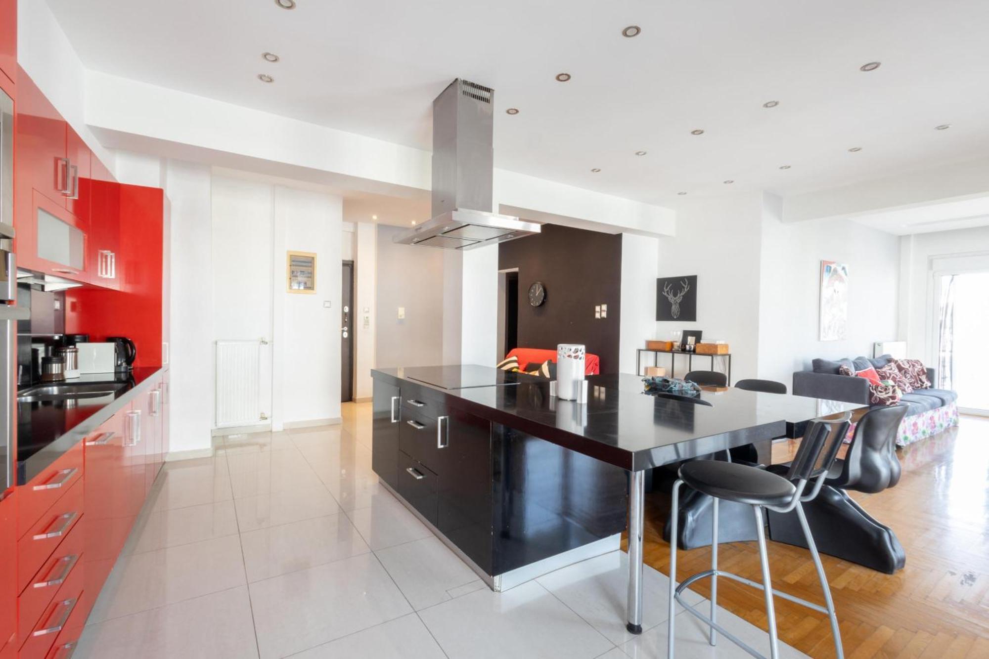 A Luxury & Comfortable Apt In เอเธนส์ ภายนอก รูปภาพ