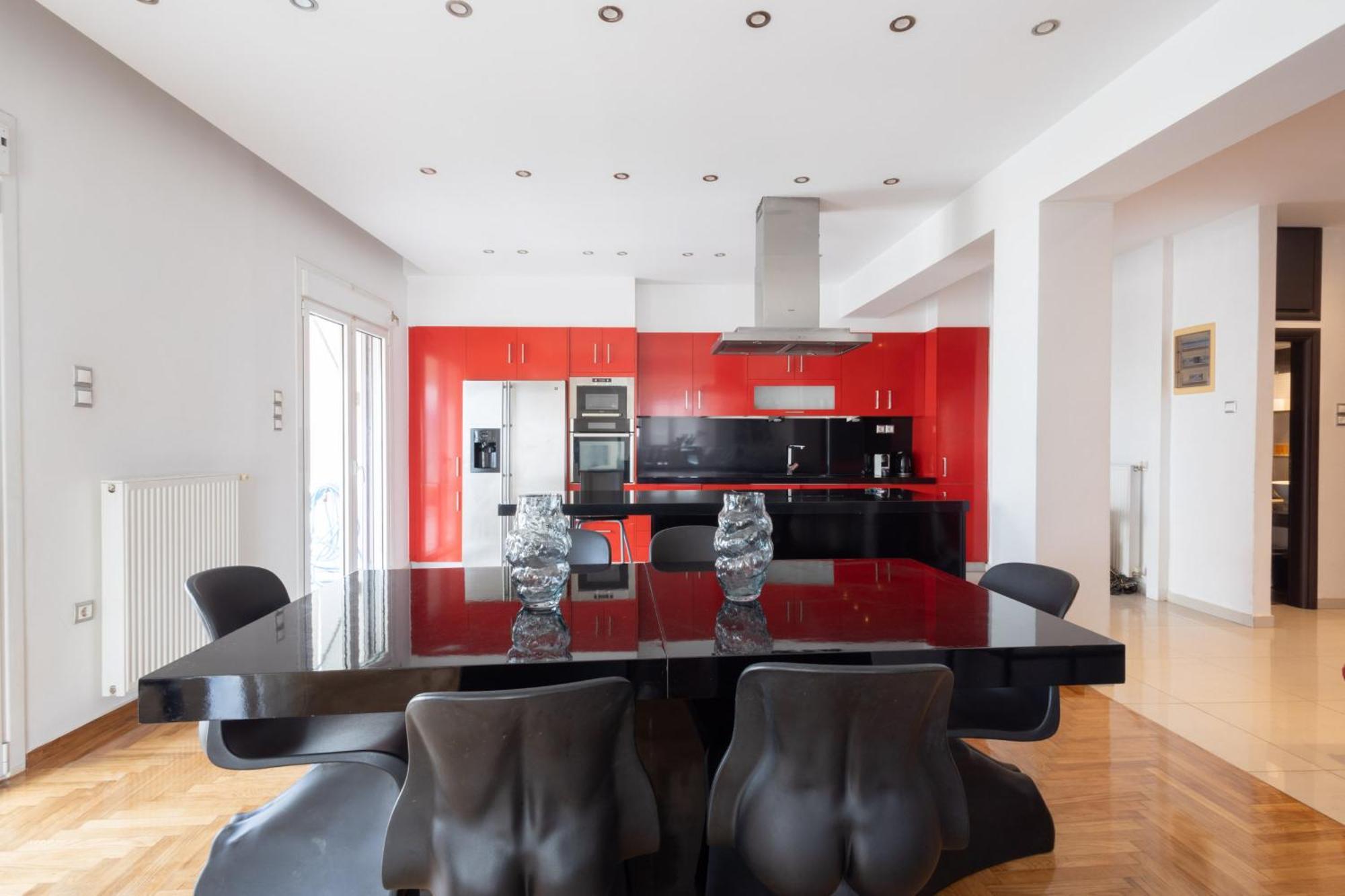 A Luxury & Comfortable Apt In เอเธนส์ ภายนอก รูปภาพ